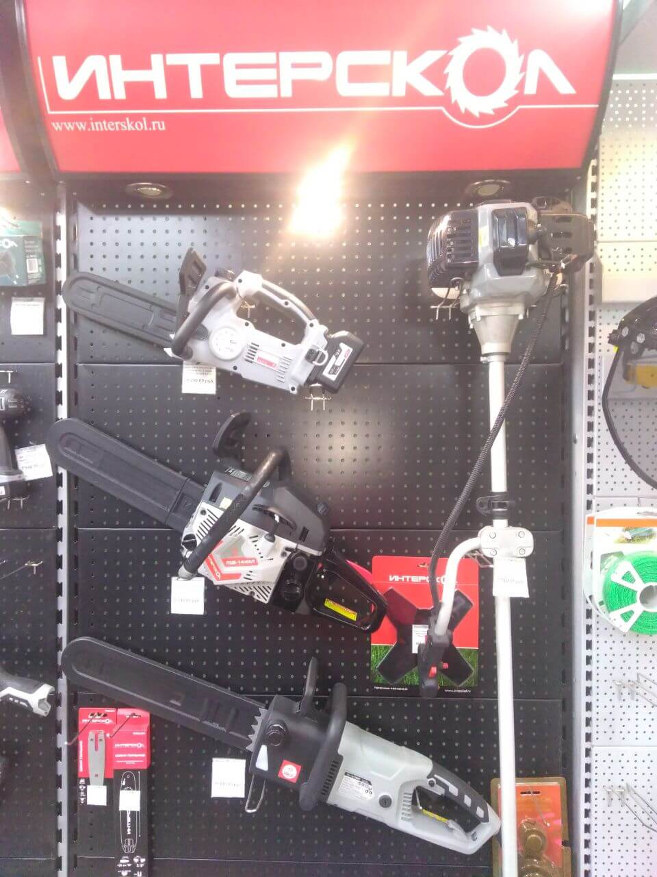 Бензоинструмент